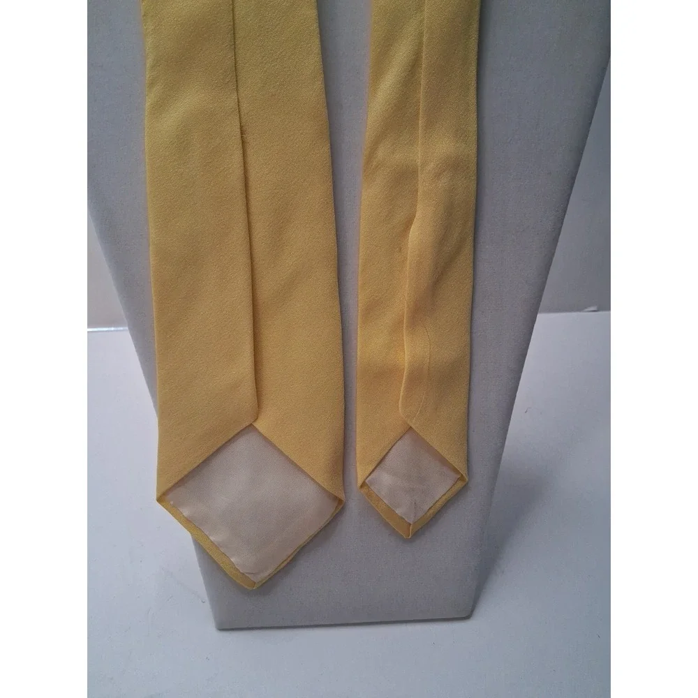 Rare New VTG Hand Painted California 40s 50s Yellow Colorful Fish 52